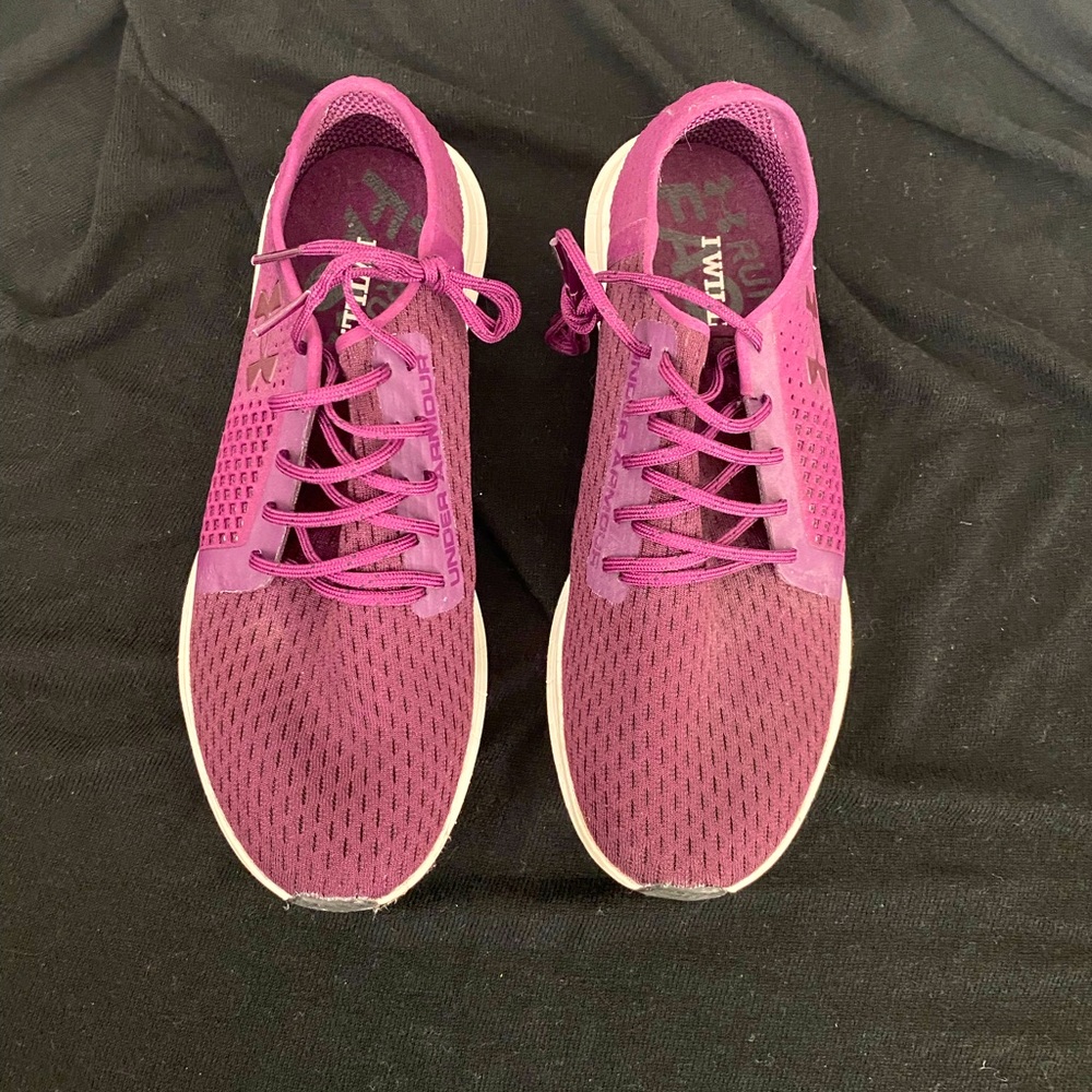 Under Armour Sneaker